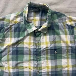 MOUNTAIN HARDWEAR Short Sleeve Button Up Shirt Mens Size Large Green Blue Yellow